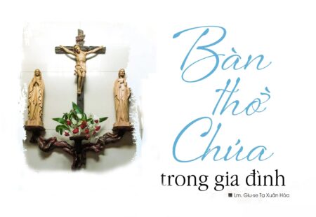 Bàn thờ Chúa trong gia đình