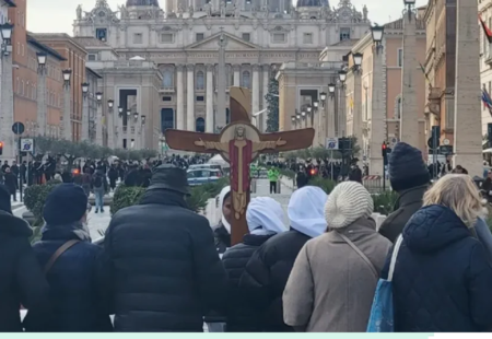 LÀM THẾ NÀO ĐỂ NHẬN RA SỰ HIỆN DIỆN CỦA THIÊN CHÚA TRONG ĐỜI SỐNG CỘNG ĐOÀN?