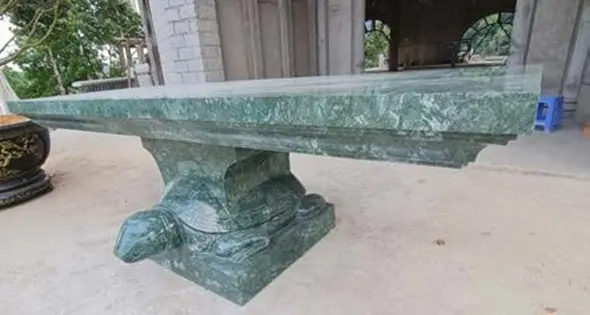 RÙA NÂNG BÀN THỜ: BIỂU TƯỢNG QUY TRONG VIỆT TRIẾT VÀ TRẬT TỰ CỘNG ĐOÀN LA DÀY